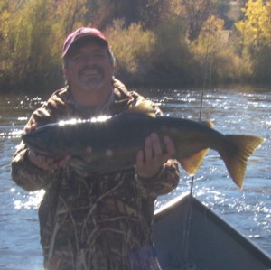 Klamath River salmon fishing guides and fishing reports